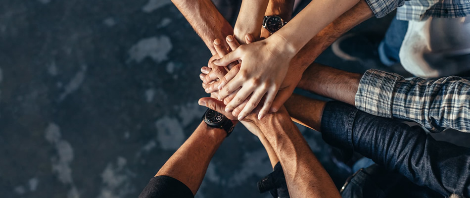 نیکان ماموت: خیریهای برای ساختن آیندهای بهتر برای نیازمندان 3 nikan charity 10